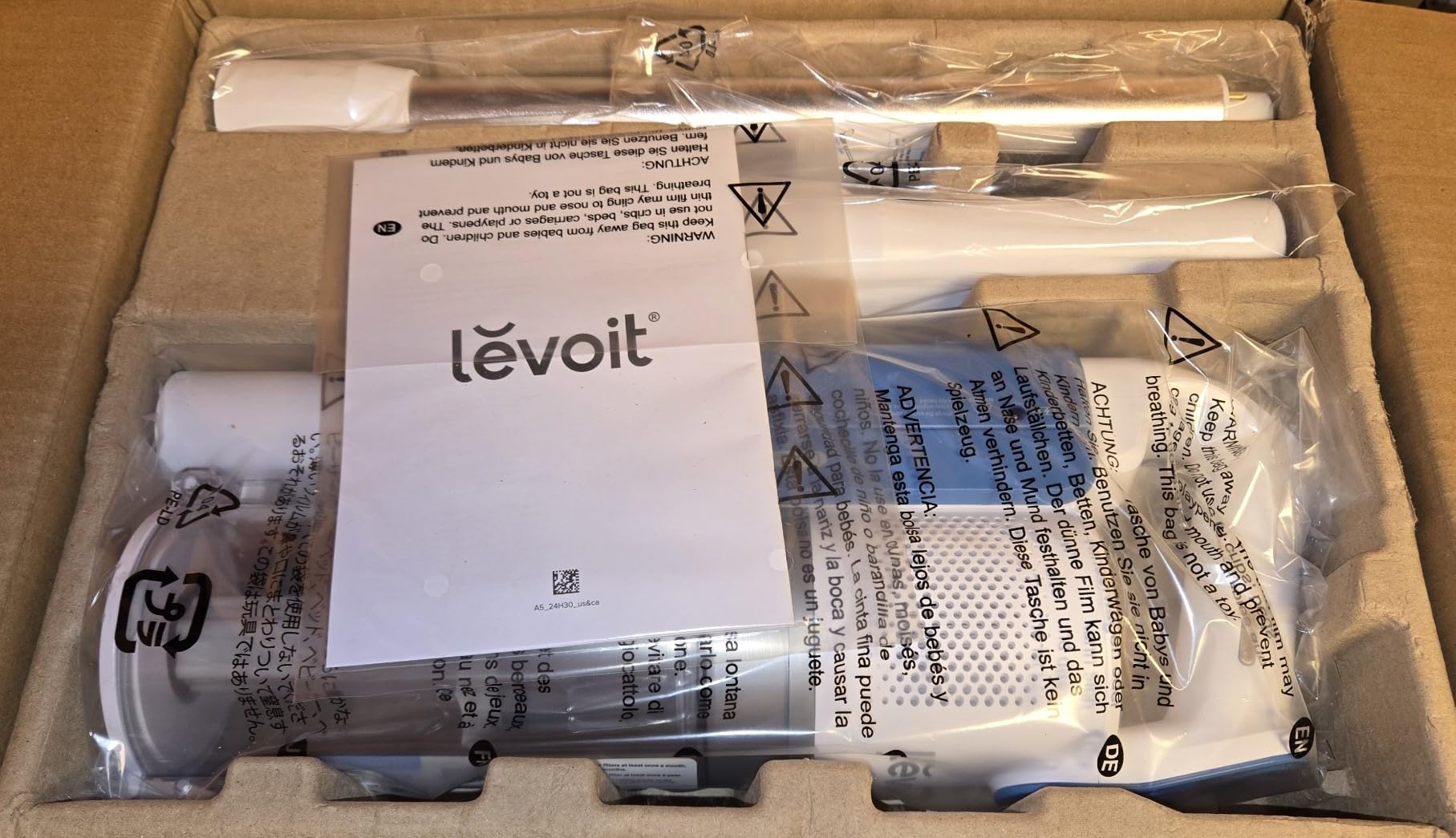 Cordless Stick Vacuum, Anti-Tangle, LED Headlights, Removable Battery, Self-Standing, Strong Suction, for Pet Hair, Hard Floor, Carpet, LVAC-200 White&Blue customer photo 2