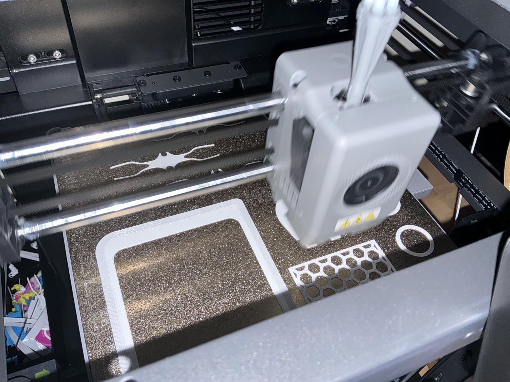 FLASHFORGE AD5X Multi-Color 3D Printer, CoreXY 600mm/s High-Speed, 1-Click Auto Leveling, 300°C Direct Drive Extruder, 220x220x220mm Build Volume, Ideal for Precision and Efficiency customer photo 1