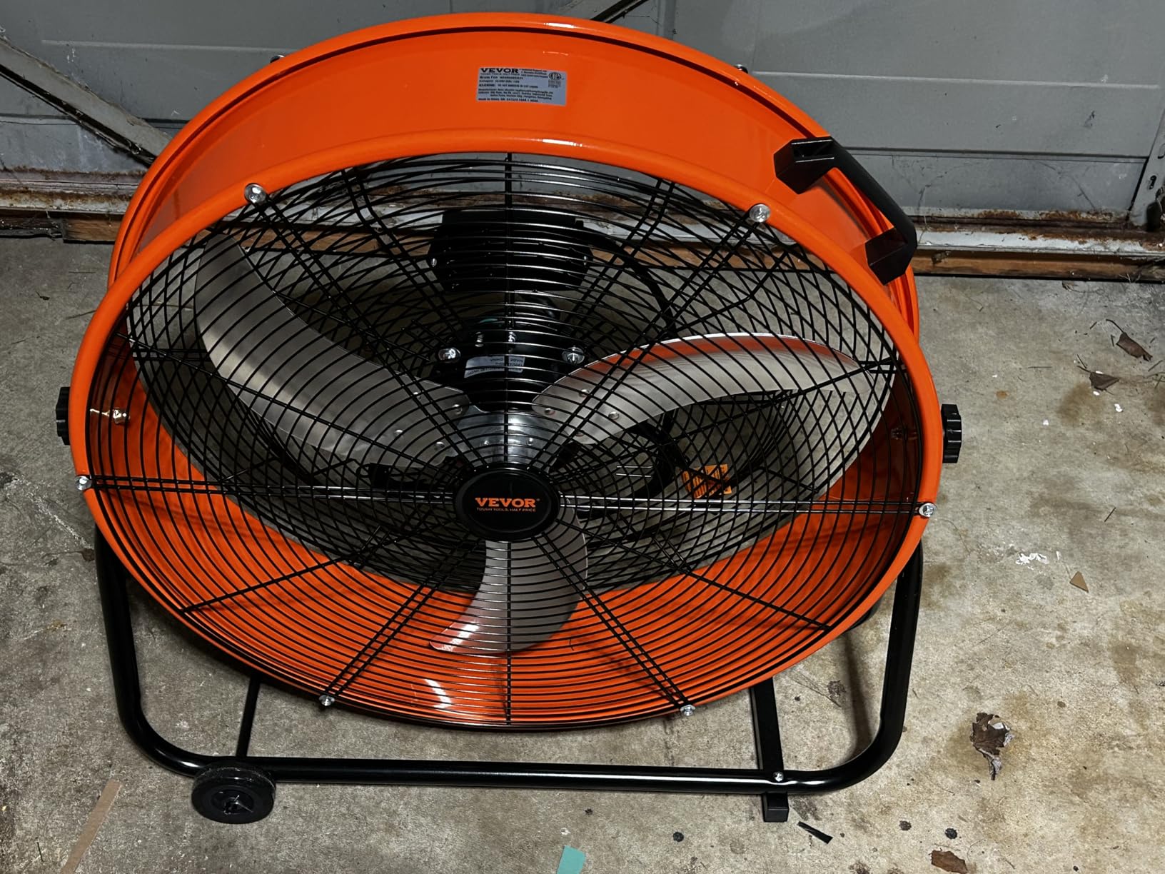 VEVOR Drum Fan, 24 Inch 8700 CFM High Velocity Heavy Duty Floor Shop Fan, 3-Speed, 5ft Cord, 360°Adjustable Tilting, Commercial Industrial Use for Warehouse, Workshop, Factory, Basement customer photo 1