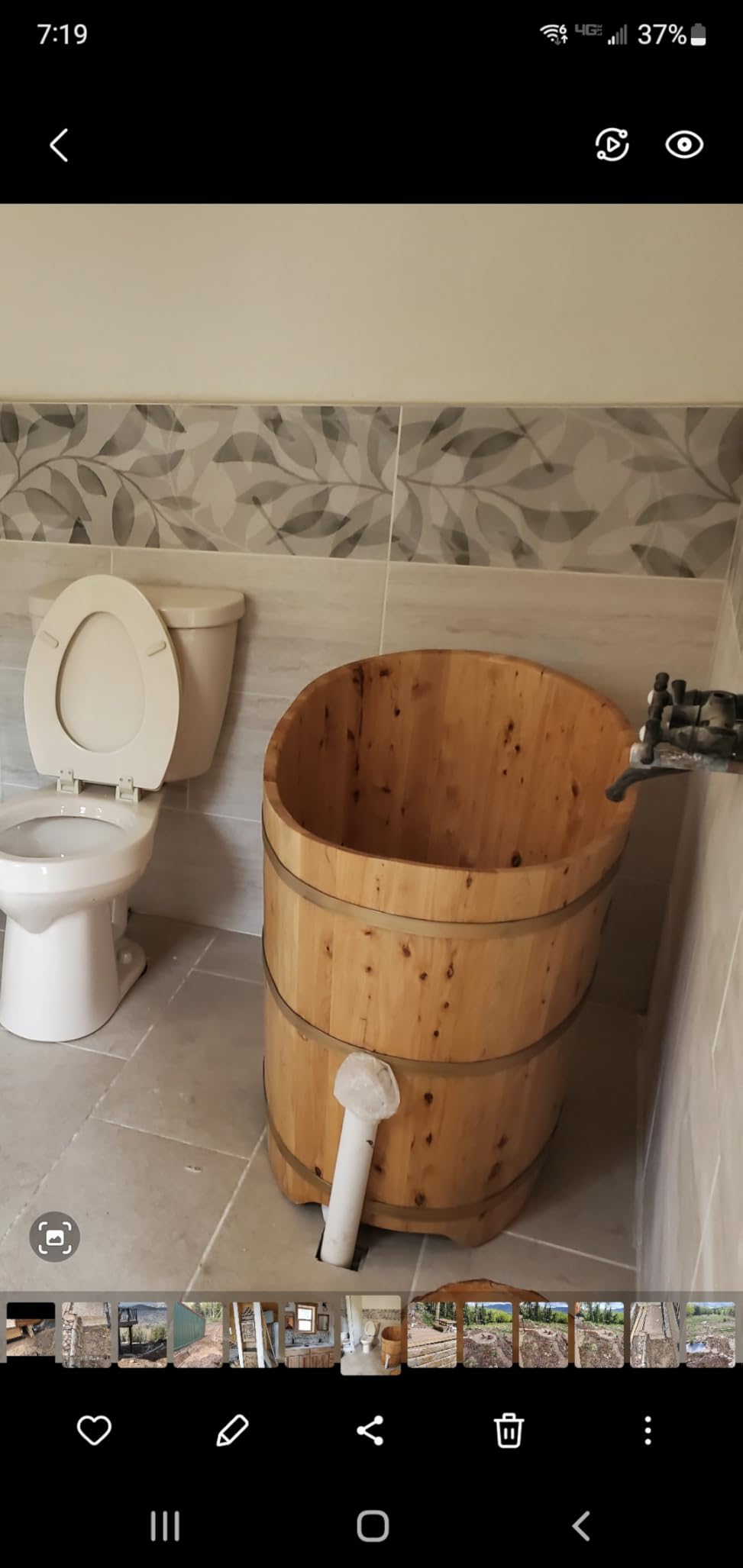 34 Inches Small Handcrafted Free Standing Wooden Bathtub, Portable Deep Soaking Tub for Relaxation, Natural Cedar Wood, Ideal for Home Spas and Bathroom Renovations, Perfect Hot Tub Option customer photo 1