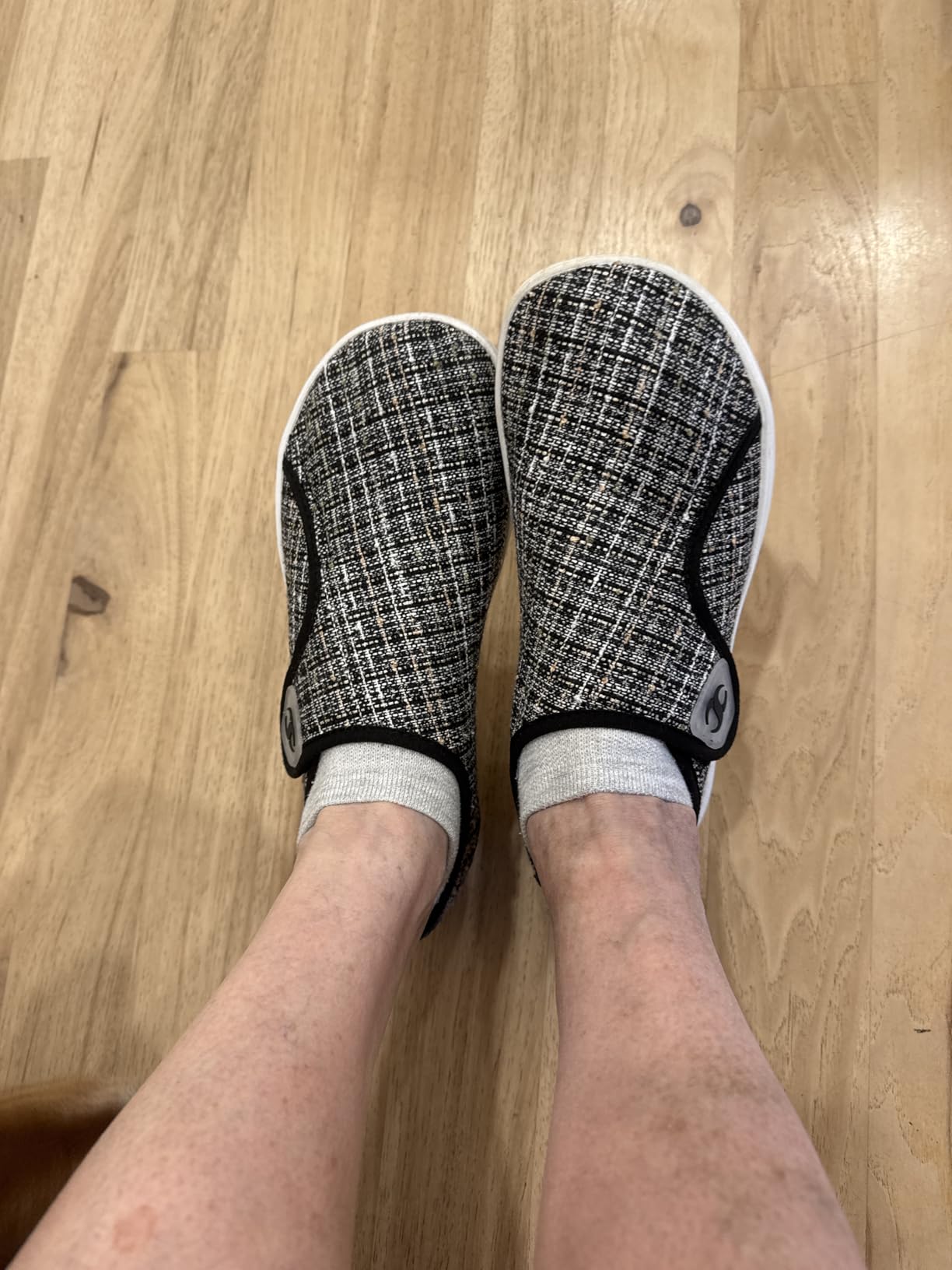 Scurtain Womens Walking Shoes Comfortable Wide Diabetic Shoes Adjustable Zero Drop Edema Shoe Breathable Neuropathy Nursing Shoes Casual Wide Width Sneakers customer photo 2