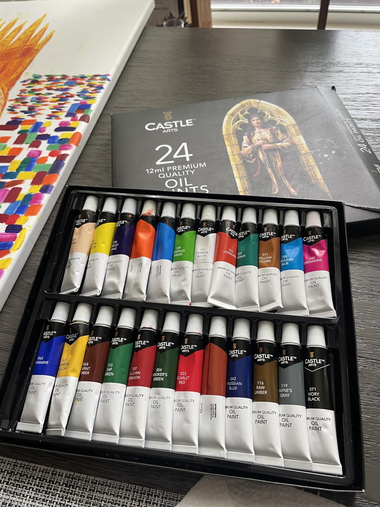 Castle Art Supplies 24 X 12ML Oil Paint Set | Great Value Set for Adult Artists, Beginners and Advanced | Vibrant Variety of Smooth-to-Use Colors | in Impressive Presentation Box with Tutorial (New) customer photo 2