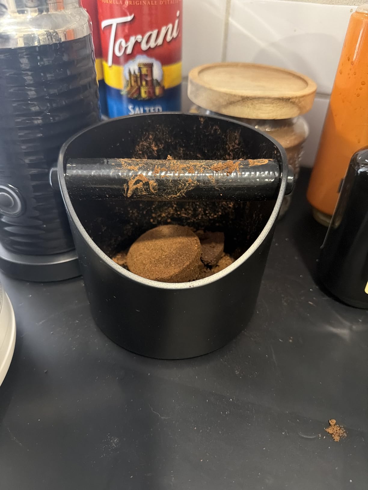 Coffee Knock Box, 4.6 in, Barista Style Espresso Grounds Knock Box, Removable Plastic Knock Rod, Non-Slip Base, Espresso Maker Accessory (Black) customer photo 1