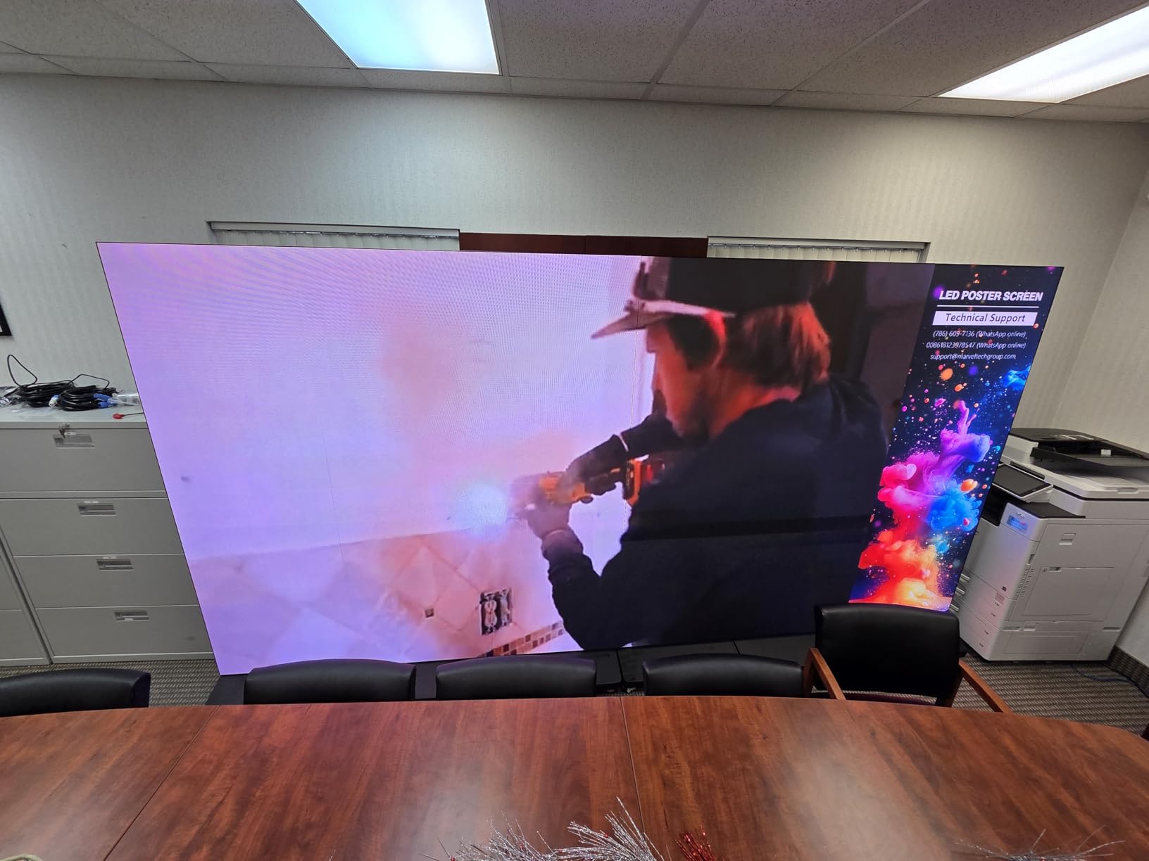 YIXZSWD 80 Inch LED Digital Signage Display with P1.86, LED Poster Screen Frameless Splicing, Advertising Display GOB LED Screen with Flight Case for Giant Commercial Events & Rentals (Black, 2 Unit) customer photo 1