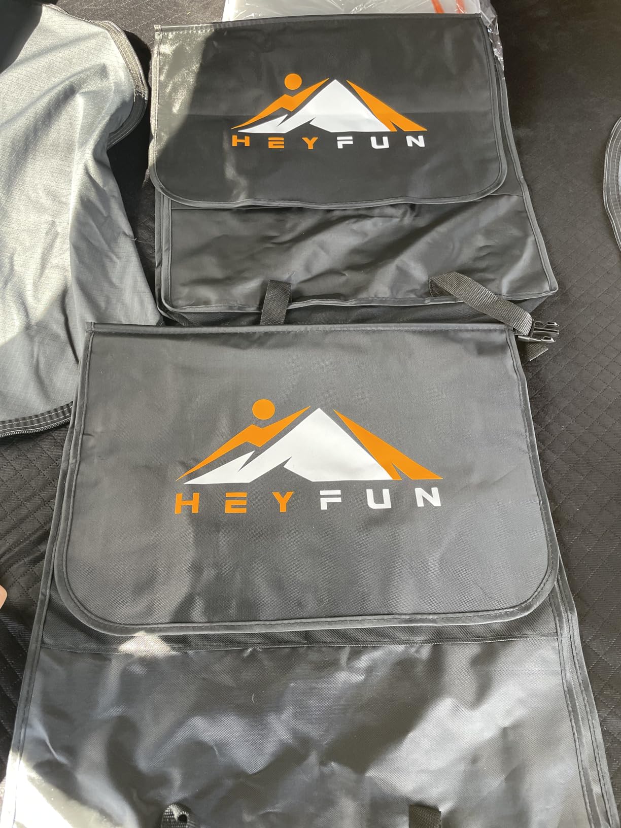 Adventurer Pro Rooftop Tent Hard Shell with USB Outlet, Side Awning, Replaceable Rain Fly&Luggage Racks for 4 Season Camping, Aluminum Pop Up 2-3 Person Roof Top Tent for Truck Jeep SUV Van Trailer customer photo 1