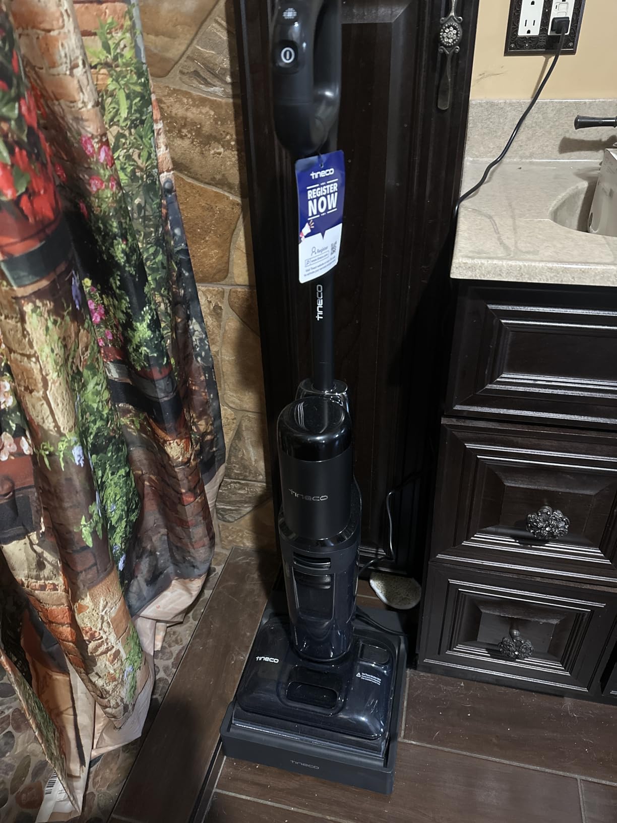 Tineco Floor ONE S7 Stretch Ultra Cordless Wet Dry Vacuum Cleaner, 180 Degree Lay-Flat Anti-Tangle Design, 50 Minutes Runtime, 185F Flashdry Self-Cleaning, Dual-Sided Edge Cleaning Floor Cleaner customer photo 1