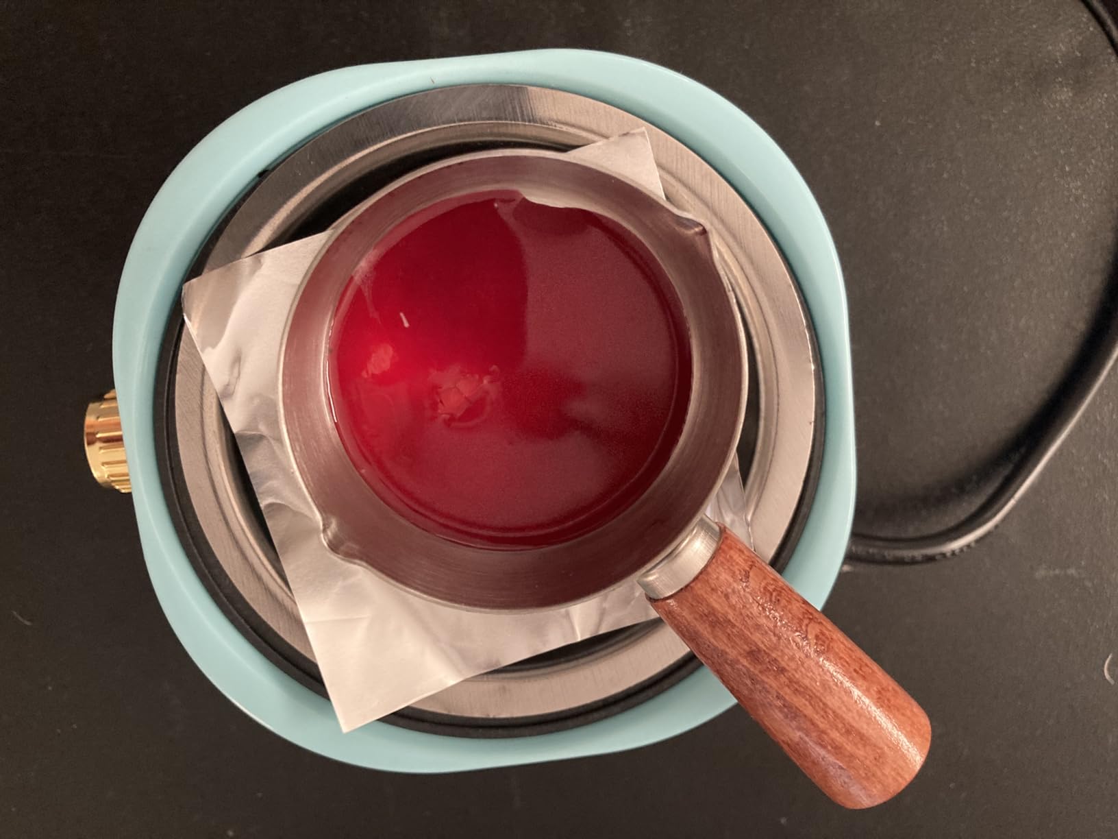 Draupnir Wax Seal Stamp Kit, 21pcs Vintage Classic Sealing Wax Stamp Heads with Wooden Handle, Gold, Ideal for Wedding, Party Invitations, Gift Wrapping customer photo 1