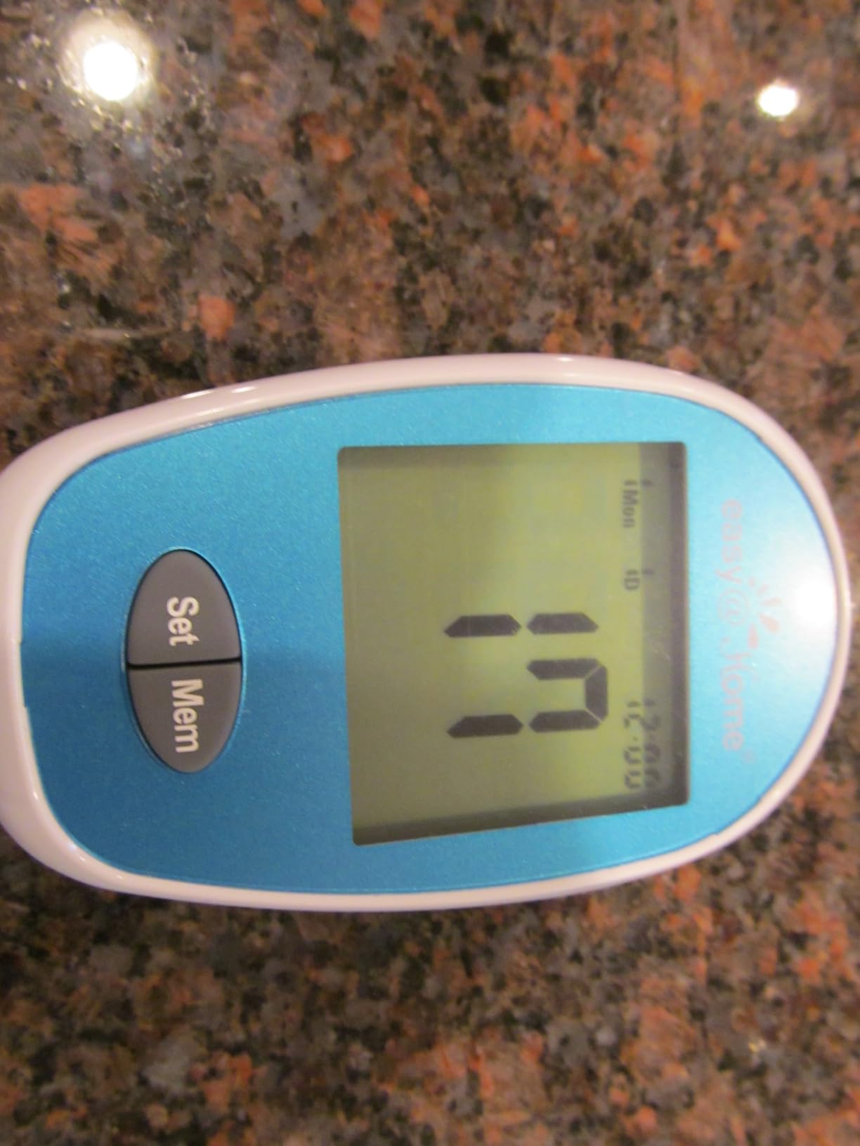 Easy@Home Wireless Glucose Monitor Kit - Blood Sugar Testing Kit with Free App GlucoseEase Includes 100 Glucometer Strips and 100 Blood Lancets, Large Display Diabetes Testing Kit customer photo 1