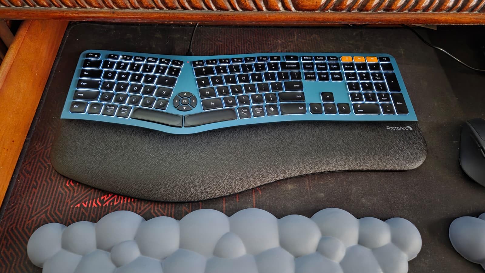 ProtoArc EK01 Plus Backlit Bluetooth Ergonomic Keyboard, Full Size, Grey - Adjustable brightness, split design, cushioned wrist rest, connect 3 devices via Bluetooth/2.4G, 2000mAh USB-C rechargeable customer photo 2
