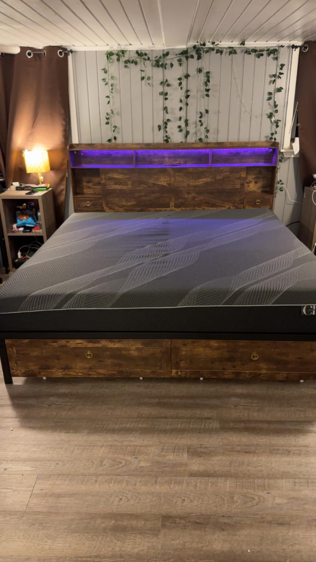 Twin XL Size Mattress, 14 Inch Gel Memory Foam, Cooling & Back Pain Relief, CertiPUR-US Certified, Fiberglass Free, Foam Made in USA, Medium customer photo 1