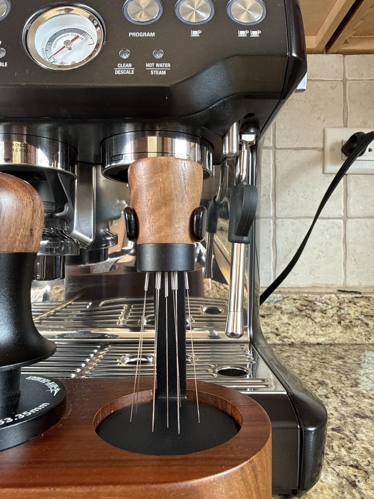 Normcore WDT Tool V2.1 with Stand, 9 Prong 0.23mm Espresso Distribution Too, Weiss Distribution Technique, Magnetic Coffee Stirrer with 16 Extra Needles, American Walnut Wood Handle, New Upgraded customer photo 2