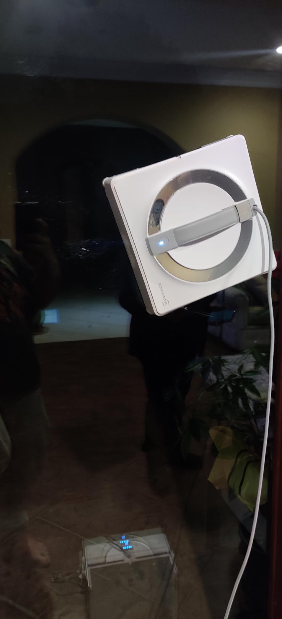 ECOVACS WINBOT Mini Window Cleaning Robot - Compact Design, Dual Nozzles with Ultrasonic Spray, 9-Stage Protection System, Intelligent Path Planning, 3 Cleaning Modes, Anti-Slipping System customer photo 1