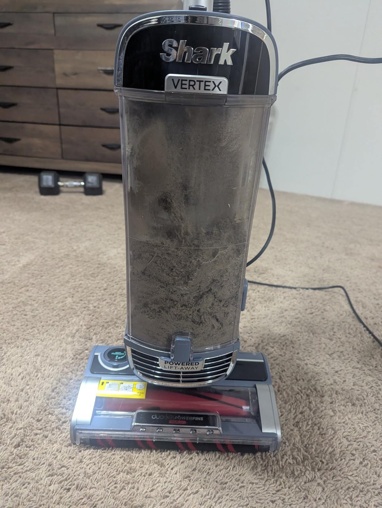 Shark Performance Powered Lift-Away Upright Vacuum, Ultra-Powerful Suction, No Hair Wrap, LED Headlights, Pet Hair Pickup, Carpets & Hardfloors, Odor Neutralizer Technology, Nordic Blue, UV2500 customer photo 2