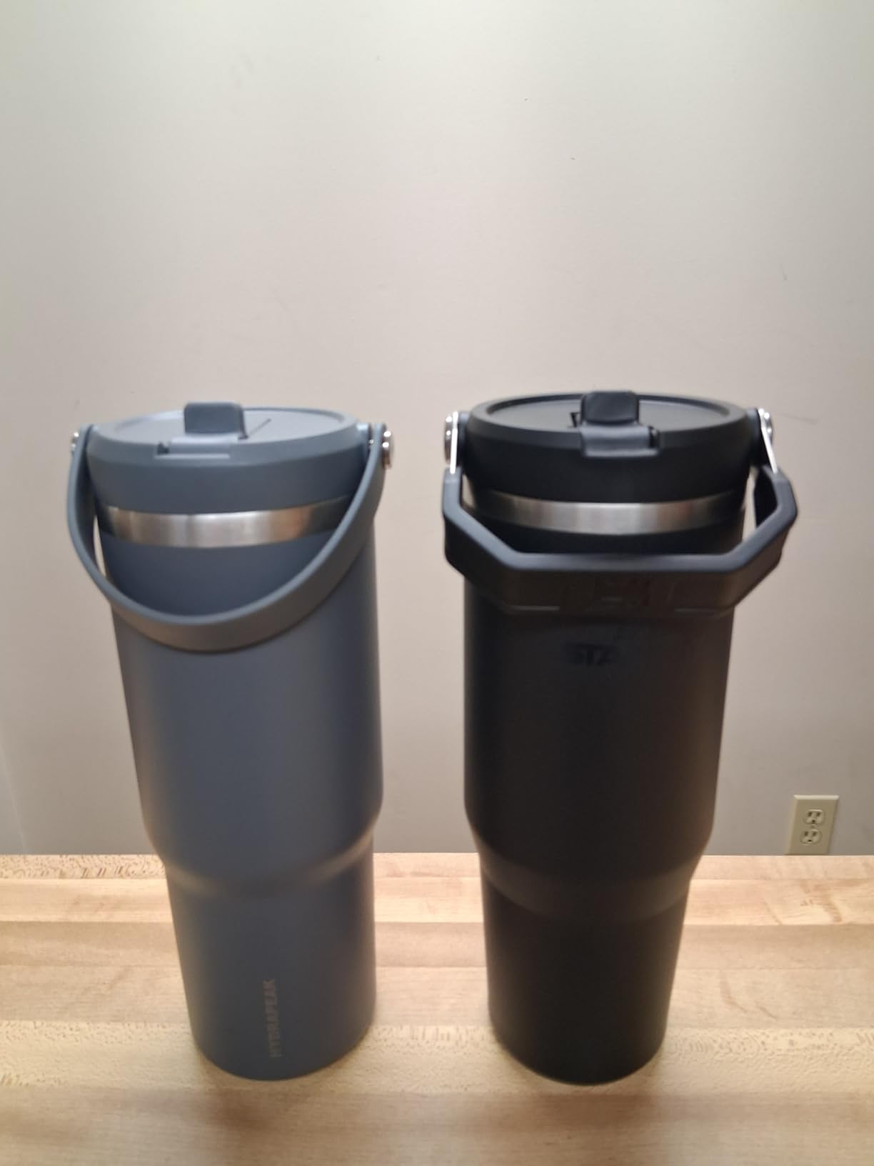 STANLEY IceFlow 2.0 Flip Straw Tumbler with Handle 30 oz customer photo 2