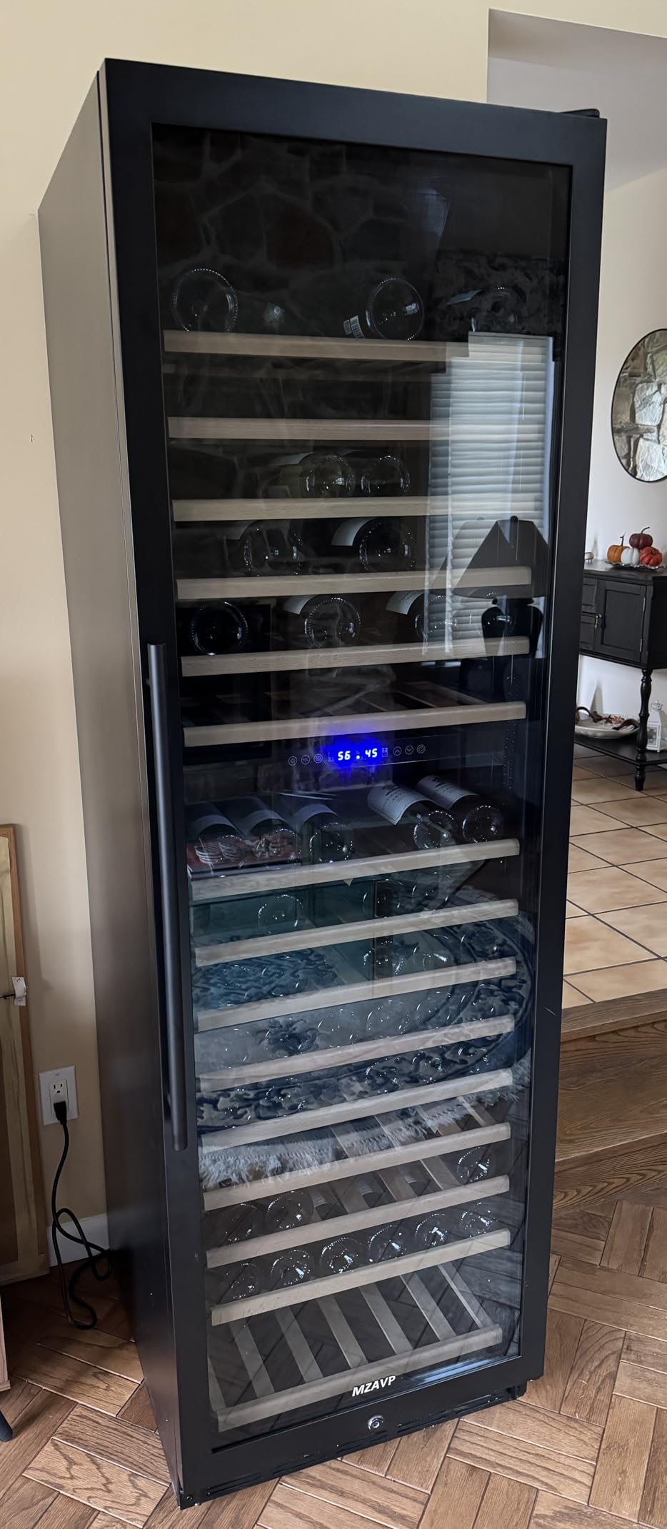 200 Bottle Dual Zone Wine Fridge, 24 Inch Large Wine Cooler Refrigerator Built-In or Freestanding, Tall Wine Cooler with Upgraded Compressor, Temperature Memory, Low Noise and Fast Cooling customer photo 2