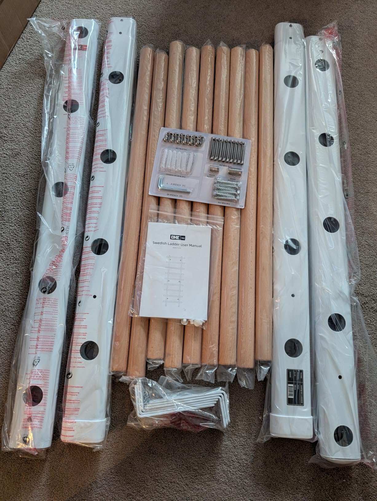 DHT Wood Stall Bar, Swedish Ladder Suspension Trainer with 9 Strategic Rods, for Home, Gym, School and Clinics, White customer photo 2