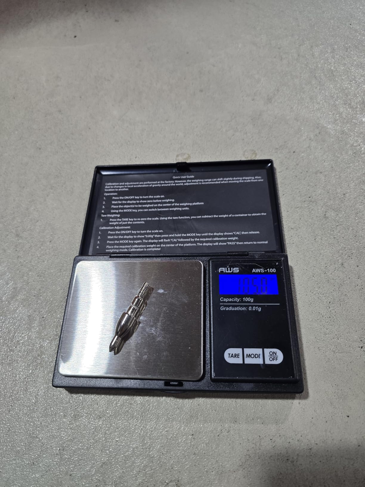 31Inch Carbon Arrows for Target Practice Hunting Arrow with Removable Tips for Compound & Recurve Bow (Pack of 12) customer photo 2