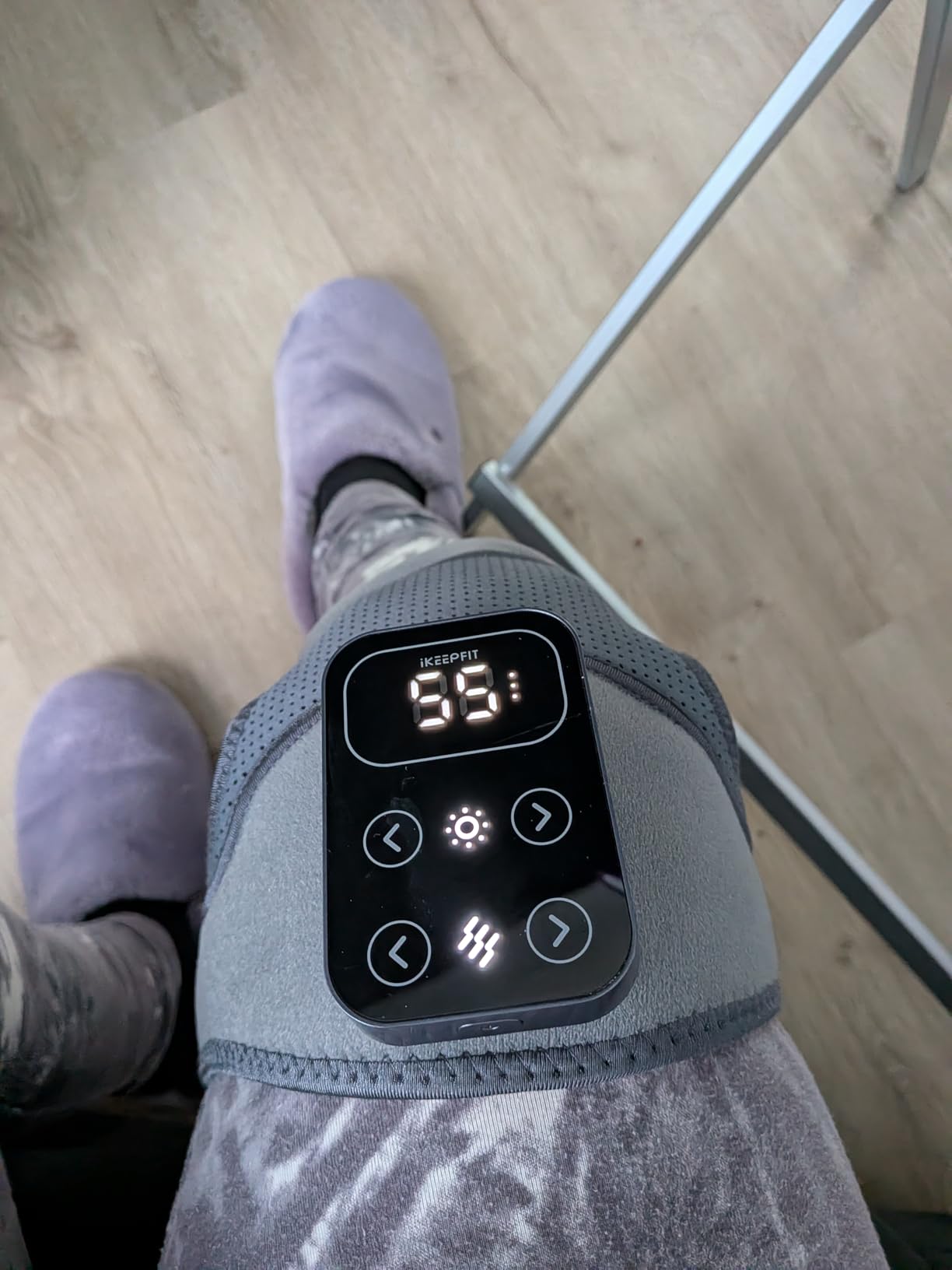 Cordless Knee Massager with Heat Vibration for Pain Relief, MAXwarm 4.0[2026 Upgraded] - Electric Heated Knee Brace with 5 Heat Levels and 3 Massage Mode, Gifts for Men Women (Grey, Pair) customer photo 1