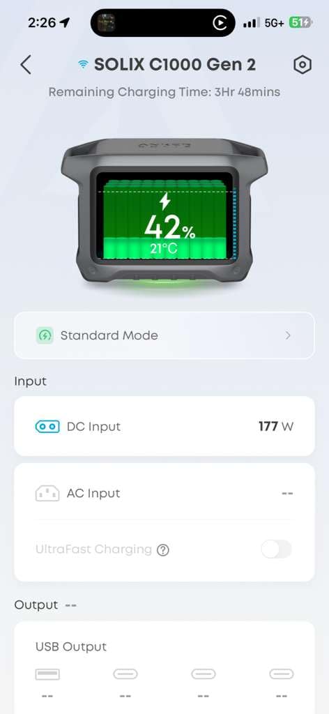 N-Type 16BB 200W Portable Solar Panel for EF/Jackery/Bluetti/Anker Power Station 20V Foldable Solar Panel 25% High Efficiency IP68 Waterproof for Outdoor Trip RV Camping Blackout Off Grid customer photo 1