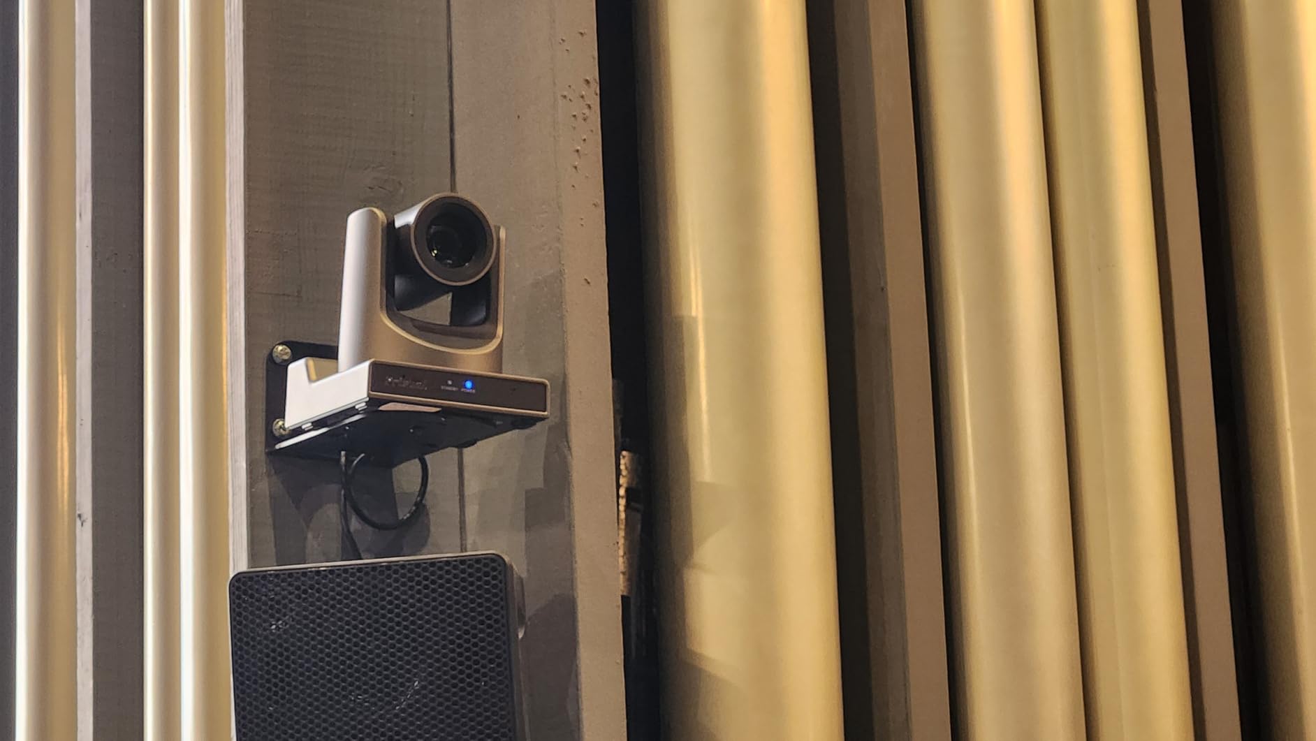 PTZ Camera System Gen 5, 30X Optical Zoom, Advanced AI Auto Tracking, PoE HDMI SDI Bundle PTZ for Church Worship, NDI PTZ Controller (PTZ Bundle TEM-30S PROx2+TEM-JOY1) customer photo 2