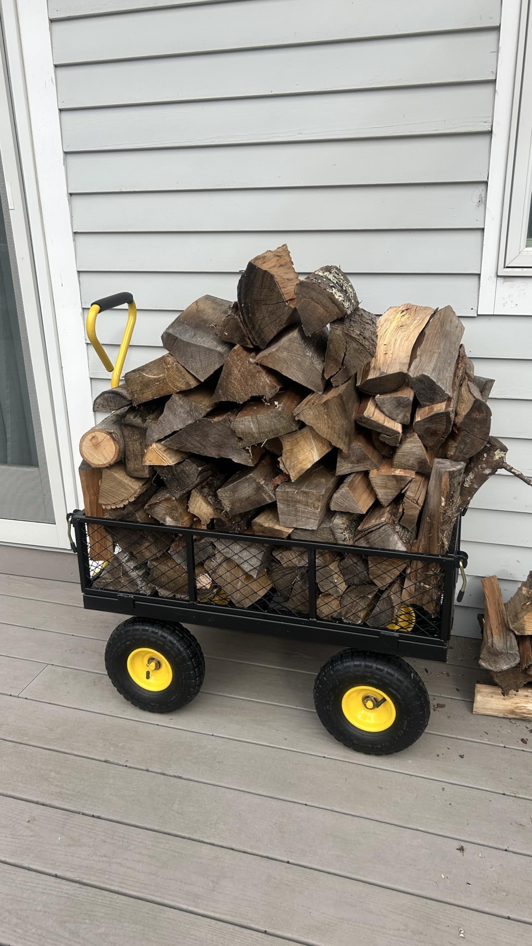 VEVOR 500 Lbs Steel Garden Cart, Heavy Duty Garden Wagon Cart Pullable on Wheels, Metal Yard Utility Wagon Carts with 10