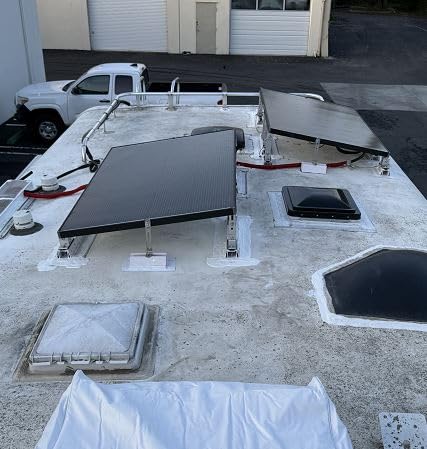 Renogy 400 Watt ShadowFlux Anti-Shading Solar Panel N-Type, 2PCS 200W Solar Panels 12 Volt 16BB, 25% High-Efficiency PV Module for RV Marine Rooftop Farm Battery customer photo 1