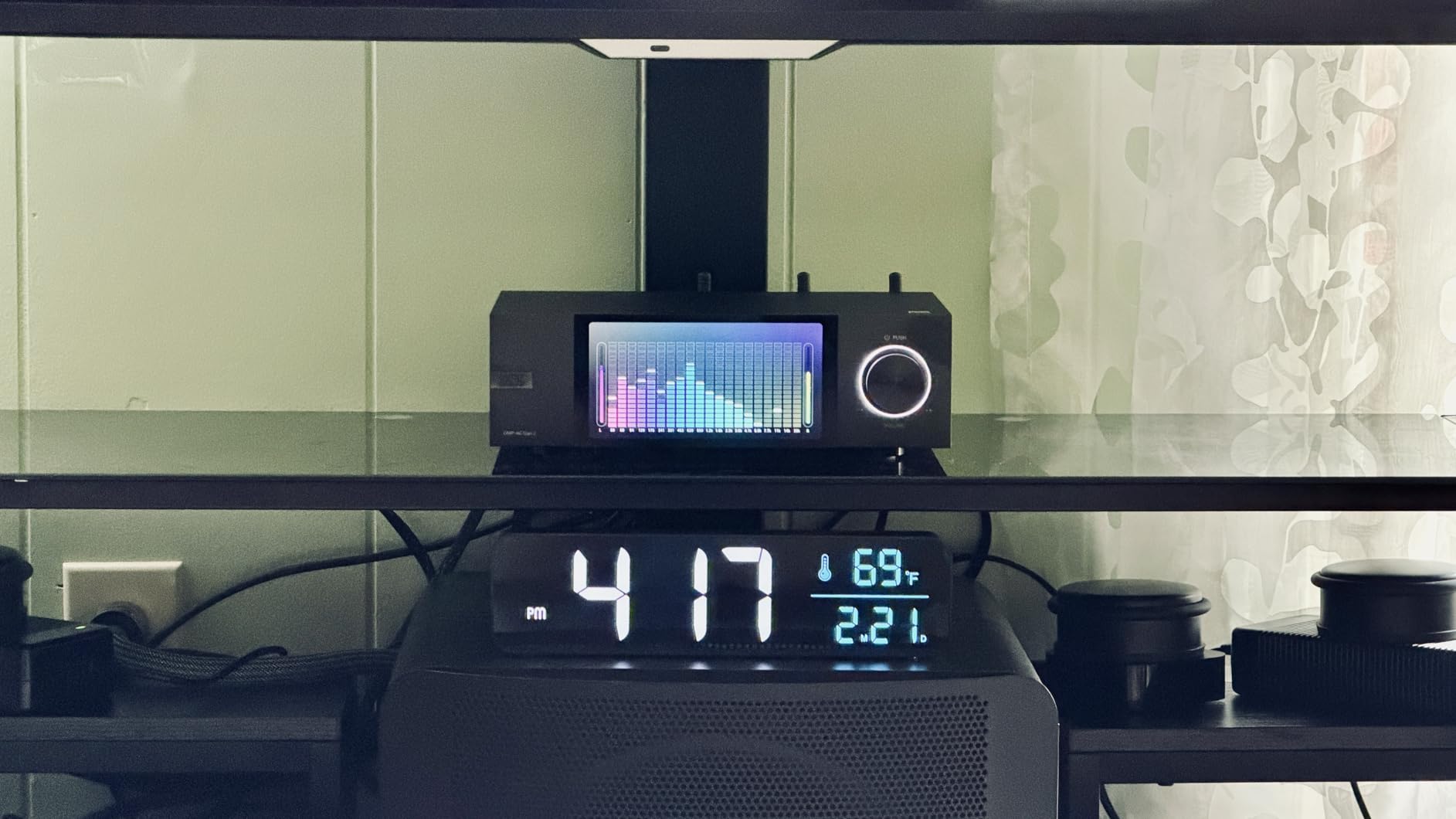 EVERSOLO DMP-A6 Gen 2 Hi-Fi Music Streamer, Wireless Digital Music Player, DAC, Music Service & Streaming Qobuz, Tidal & More, DSD512, EOS Audio Engineer, Native Multi-Channel DSD, Exclusive App customer photo 1