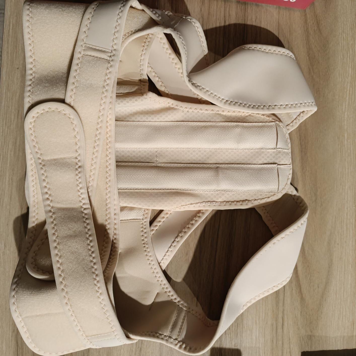 Fit Geno Posture Corrector for Women: Adjustable Lightweight Upper Back Brace for Neck Shoulder & Upper Back Pain Relief - Improve Posture Correct Hunchback Slouching Kyphosis Invisible Under Clothes (M/L Under Bust 32