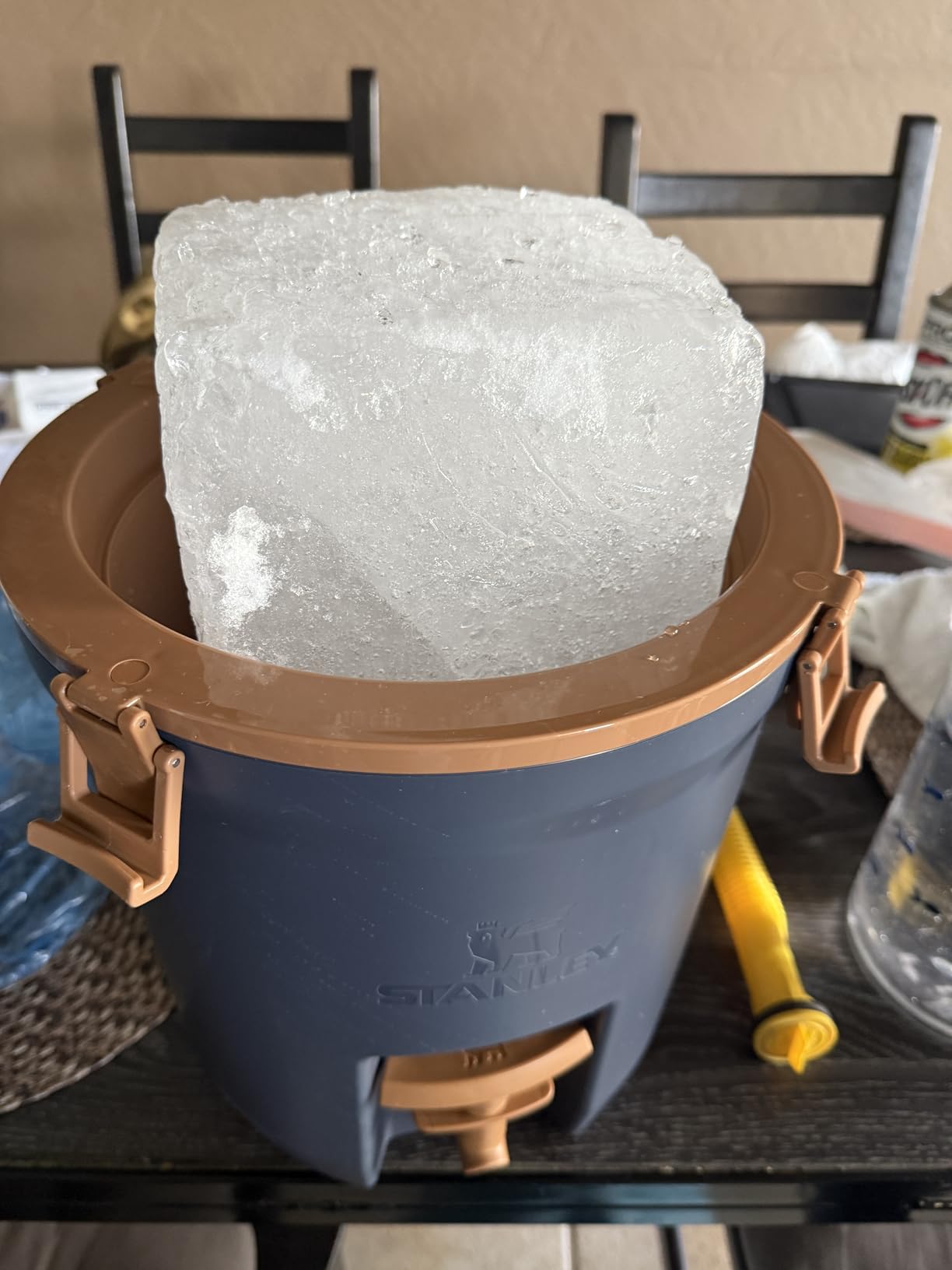 Stanley Adventure Fast Flow Water Jug 2 Gallon | Leakproof Ice Water Dispenser | Insulated Beverage Cooler | Easy Pour Spigot and Latched Foam Lid | BPA-Free customer photo 2