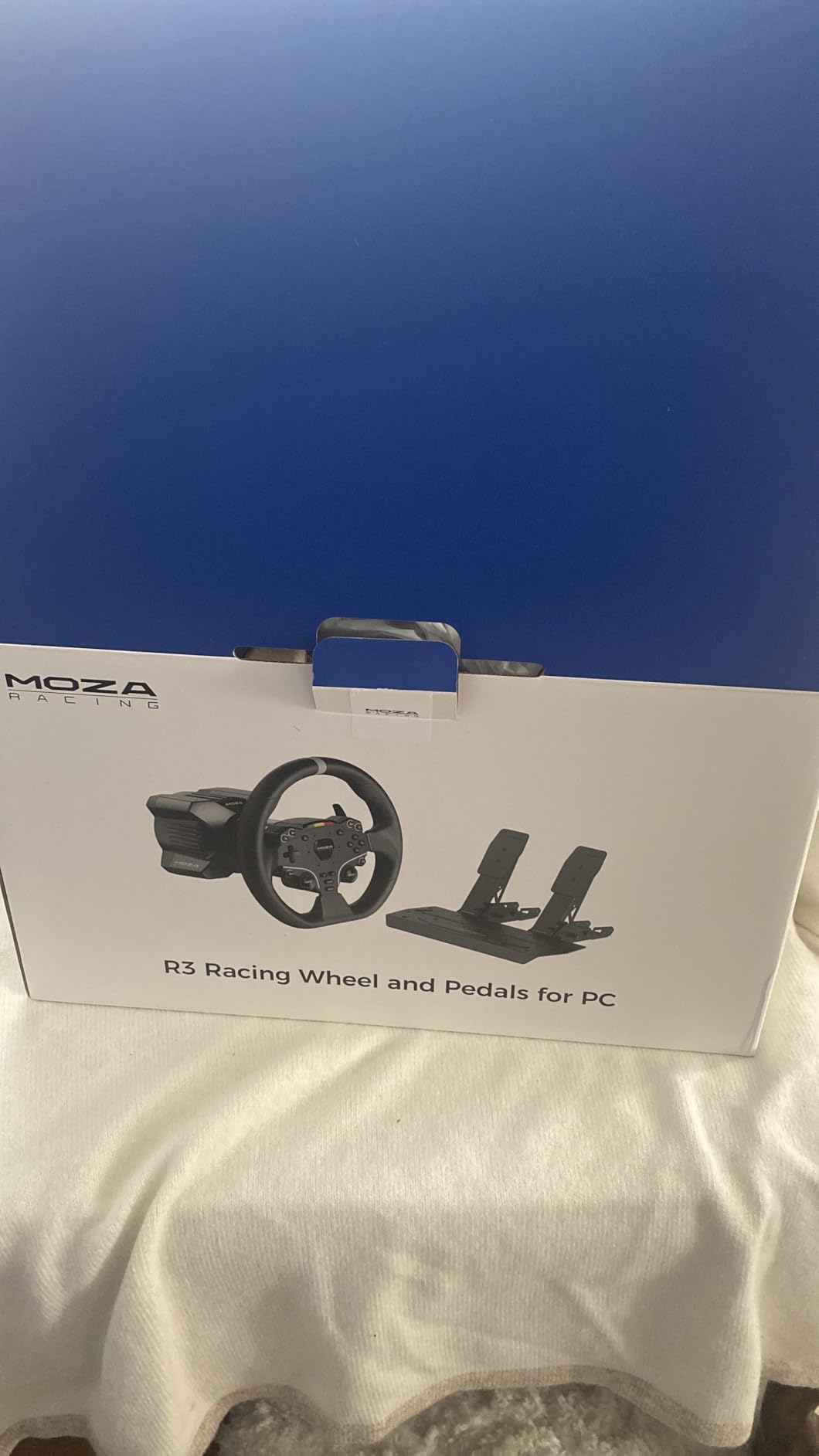 MOZA R3 Racing Simulator 4PCS Wheel & Pedals Bundle for PC: R3 Direct Drive Base, ES Lite Steering Wheel, SR-P Lite Pedals and Table Clamp customer photo 1