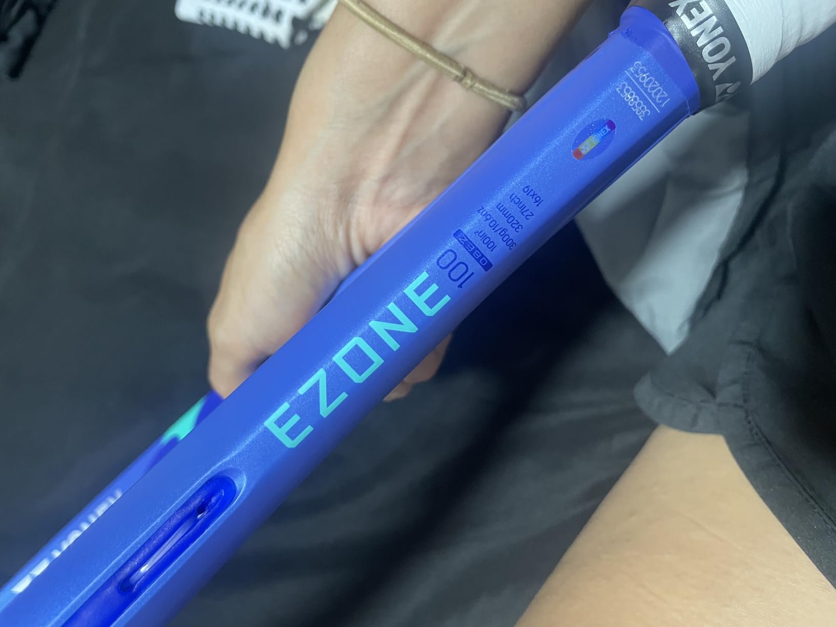 YONEX EZONE 100 Blast Blue Racquet | Powerful 16x19 Strings Arm-Friendly Graphite Racket customer photo 2