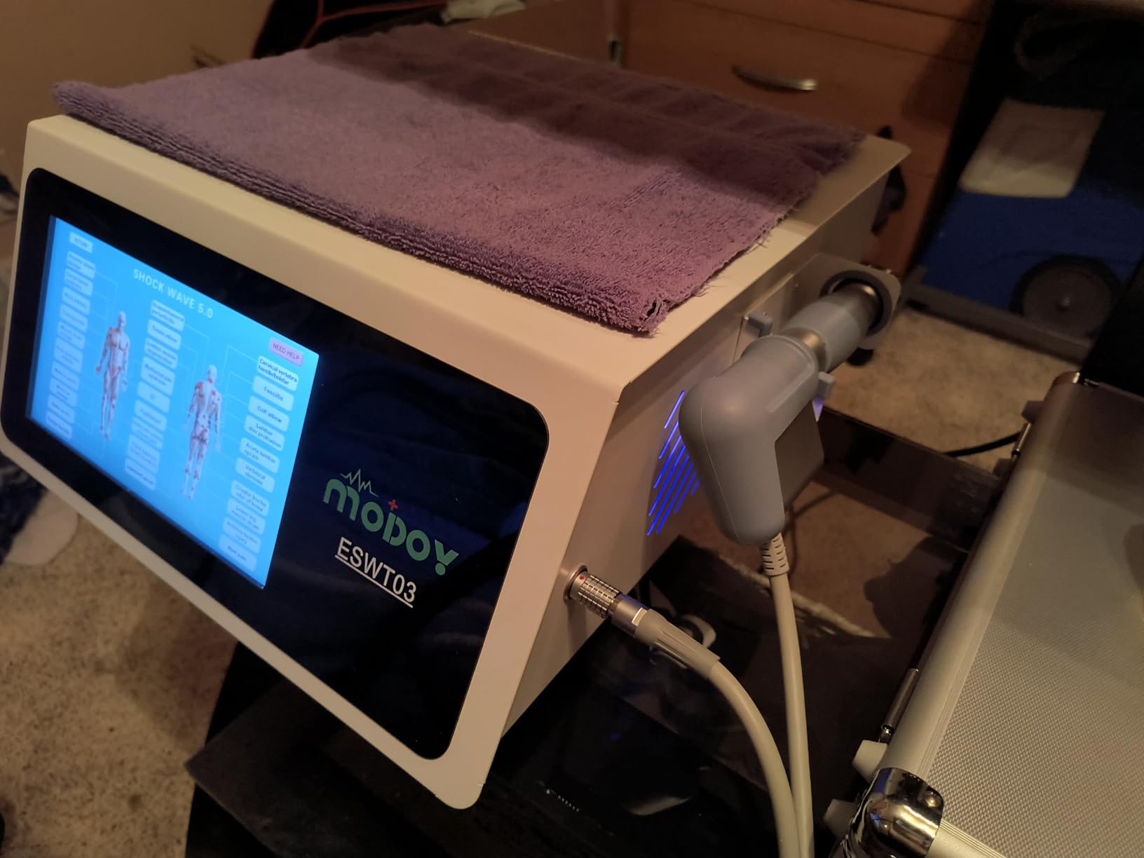 2026 MODOY Advanced Shockwave Therapy Machine, Radial Shockwave FSA or HSA Eligible, Non-Invasive Extracorporeal ESWT Shock Wave Therapy Device, Safe Use, Ideal for Home & Clinical Use(ESWT03_White) customer photo 1