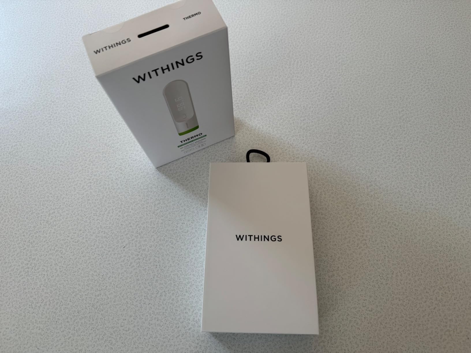 Withings BeamO - Contactless Smart Digital Thermometer, MultiScan Device, ECG Monitor, Digital Stethoscope, Children & Adults, Multi-User, Family Care customer photo 1