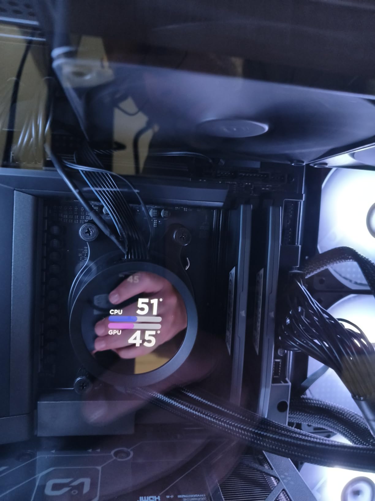 AMD Ryzen 9 9900X3D 12-Core Processor customer photo 1