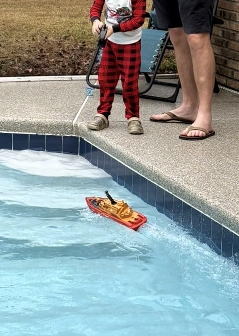 SYMA Remote Control Boat, Big RC Boat Firefighter for Kids 8-12 with 40 Mins Run Time (2 Batteries), One-Key Water Spary, 15 km/h High Speed and Low Battery Warning, Pool Toys for Boys Girls customer photo 1