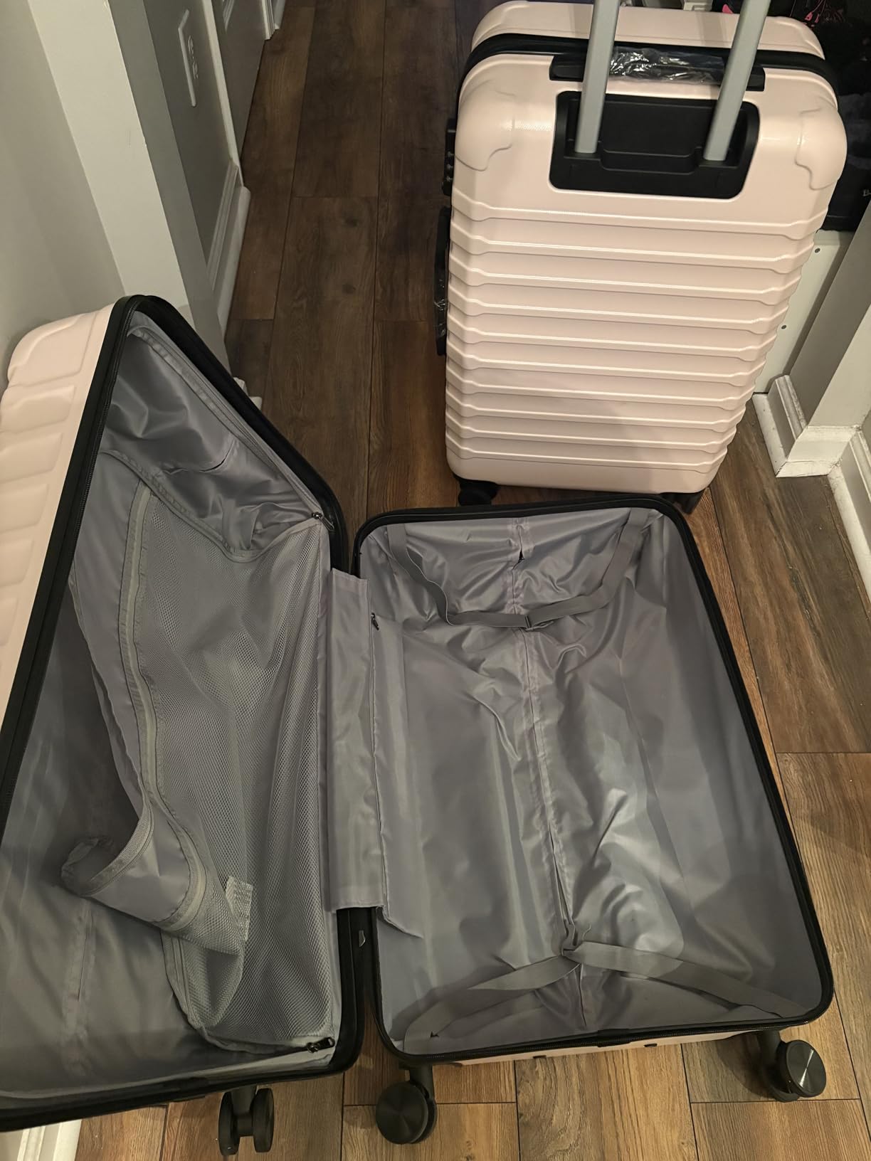 LIGHT FLIGHT Luggage Sets, 3 Piece Durable Suitcase Set with Spinner Wheels, Royal Blue customer photo 1