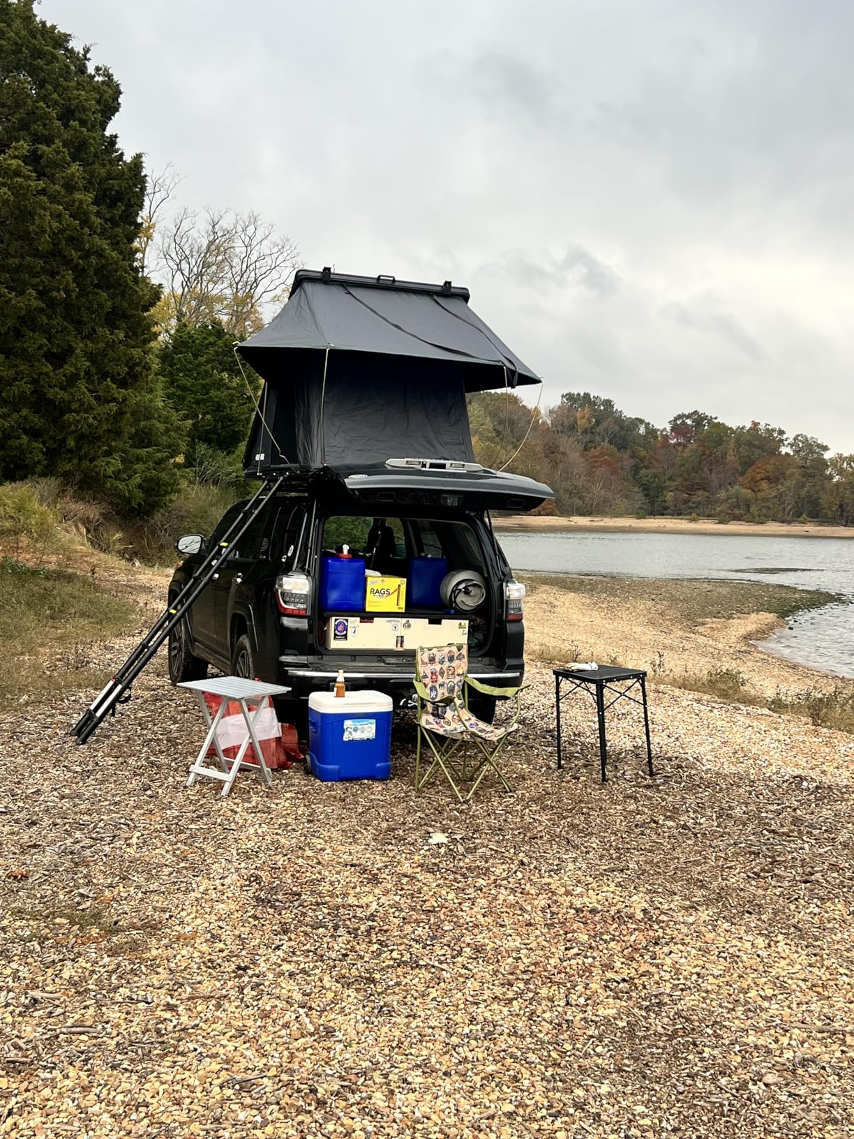 Rooftop Tent Hardshell, 2-3 Person Camping Car Roof Top Tent Hard Shell Suitable for Jeep, SUV, Truck, Van customer photo 1