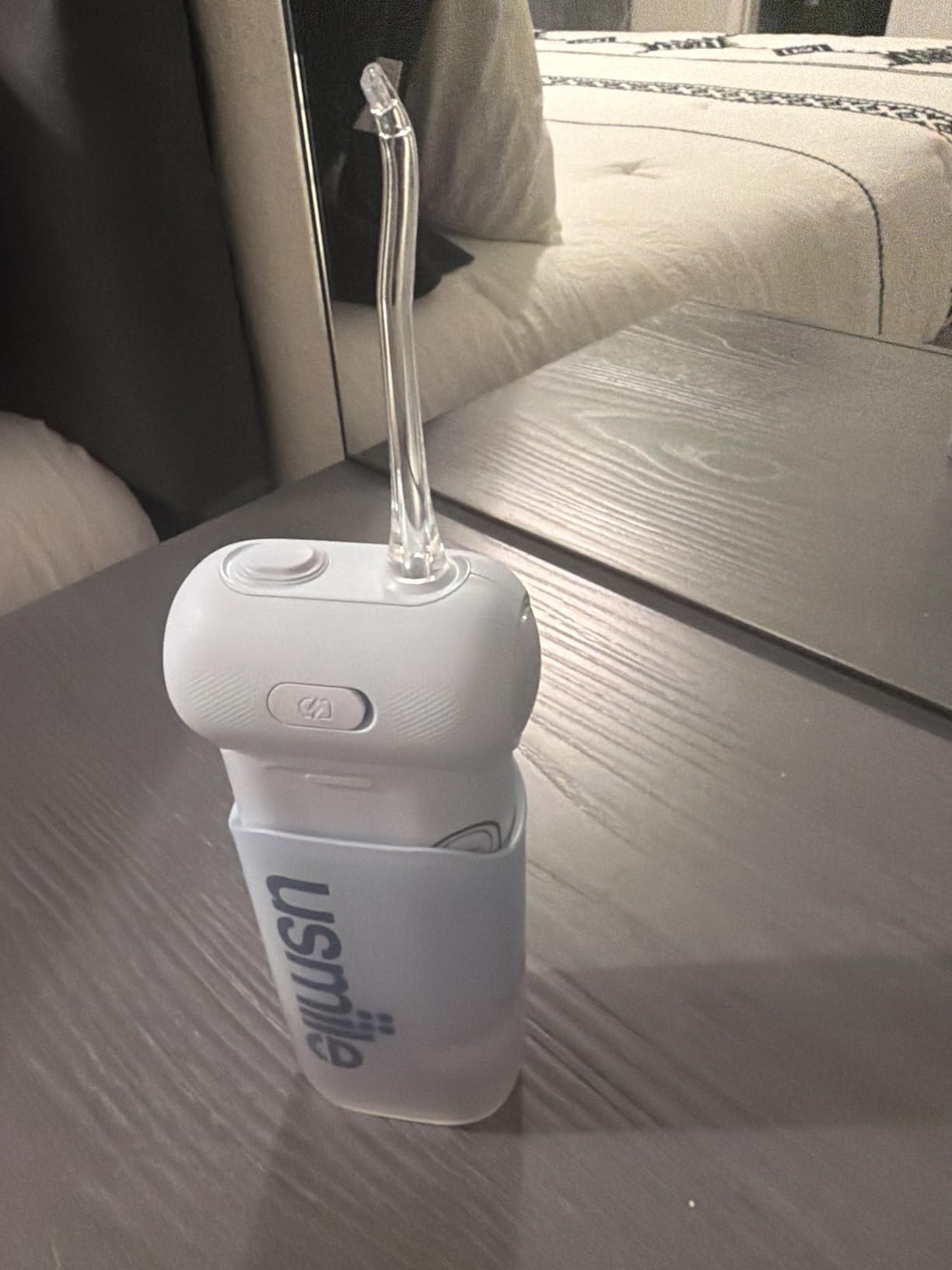 usmile C10 Portable Water Flosser - Travel-Friendly, 95-Day Battery, 4 Modes, 360° Nozzle, 180ml Tank, IPX7 Waterproof, Dentist-Recommended for Braces, Implants & Sensitive Gums (White) customer photo 2