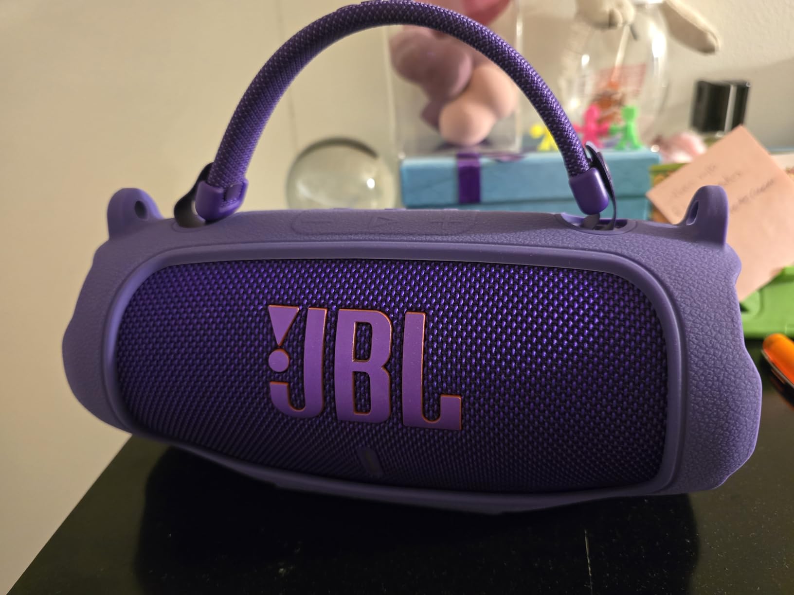 Charge 6 Portable Bluetooth Speaker (Purple) customer photo 2