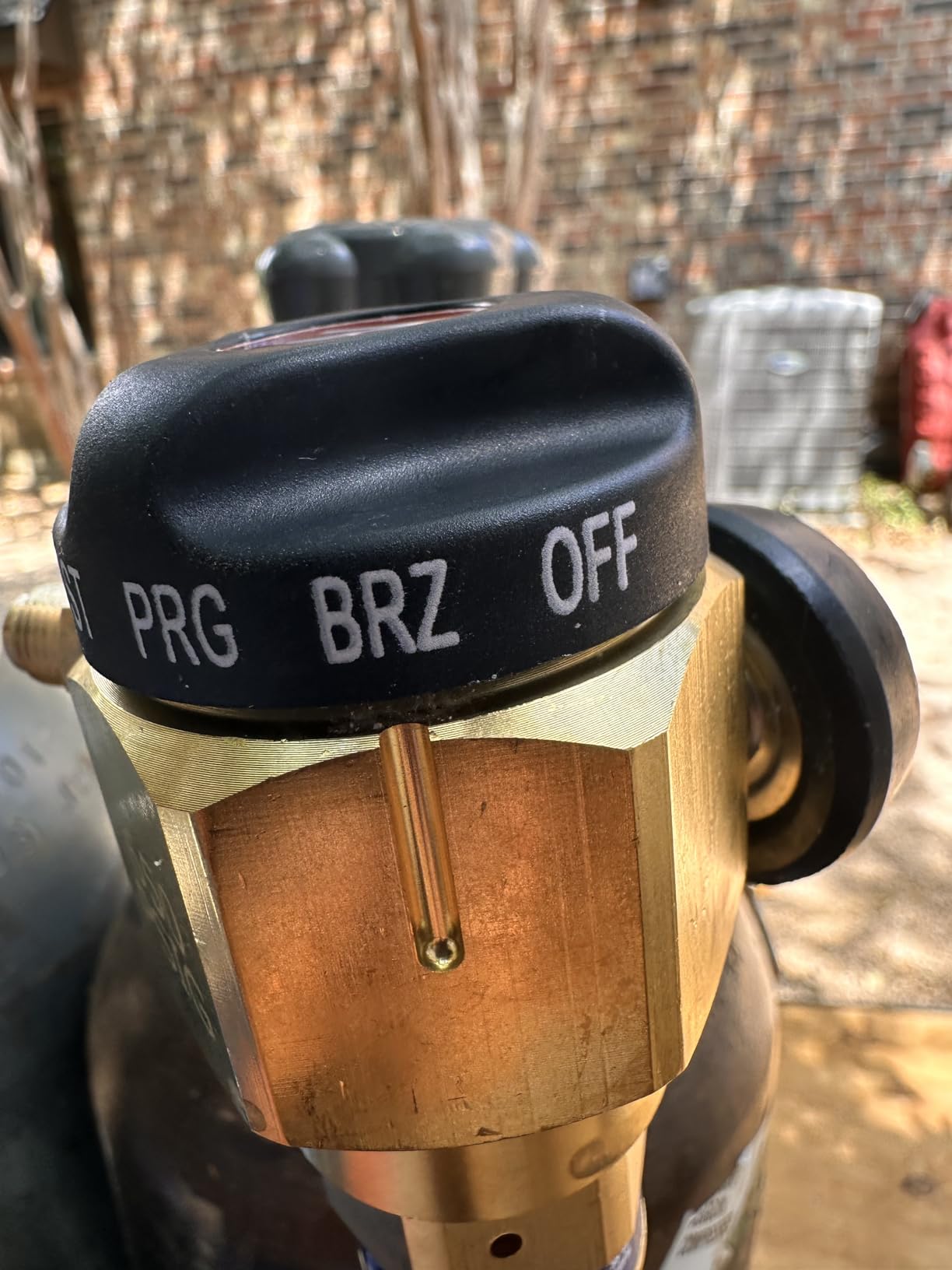 LOOPHILL VN-650 Nitrogen Purging Regulator w/650PSI - 4-Position Flow Control (TST/PRG/BRZ/OFF), Heavy-Duty Brass Body for Leak Testing & Welding Protection customer photo 1