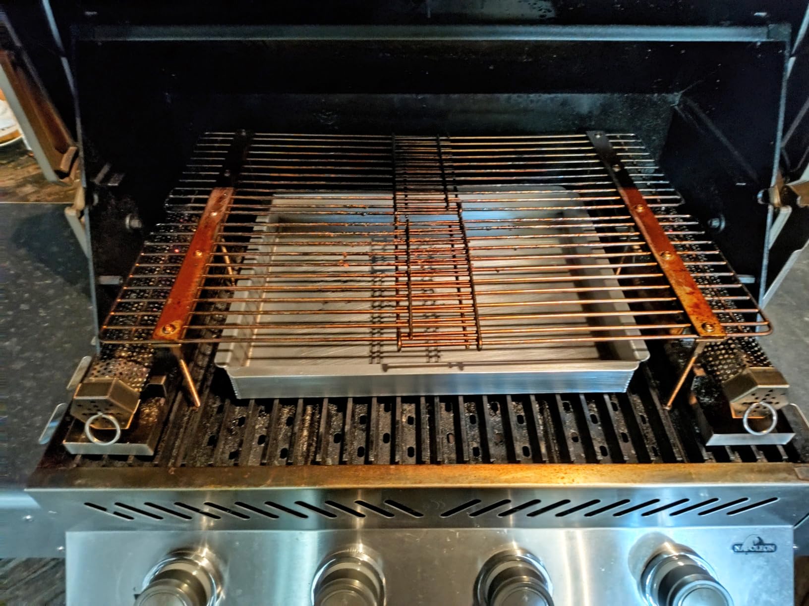 Pellet Smoker Tube with Tube Lid & Tray - 5 Hours of Billowing Smoke, Hot or Cold Smoking, for Any Grill or Smoker- Tray is Compatible With All Standard 12-inch Hexagonal Smoker Tubes customer photo 1