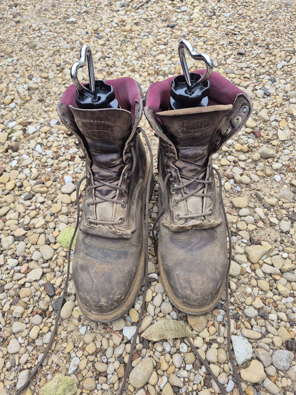 Shoe Stretcher & Boot Stretcher - Men's & Women's, 2 Pieces Adjustable Width and Length for Wide Feet customer photo 1