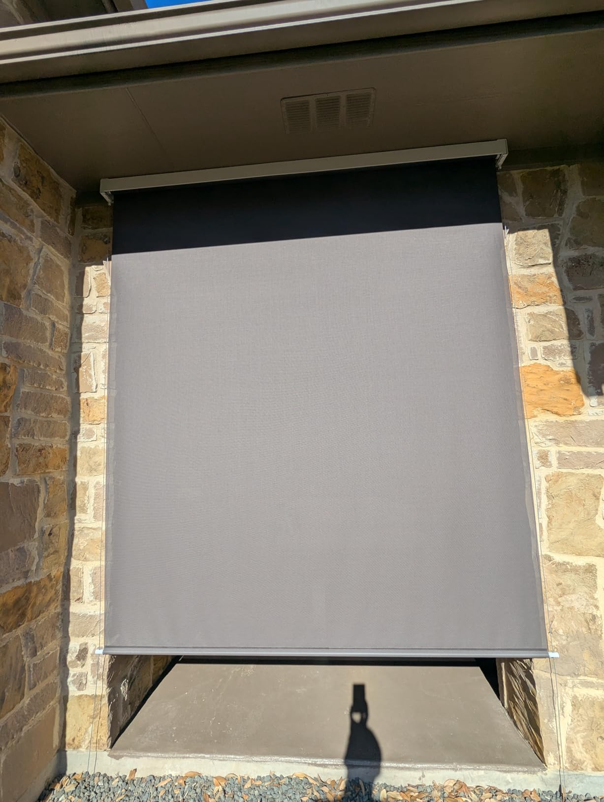 Yoolax Motorized Outdoor Shades Smart Retractable Patio Screens with App & Remote Control, Electric Blinds for Porch Patio Waterproof Roller Shades 7X8ft (3% Openness Paine Grey) customer photo 2