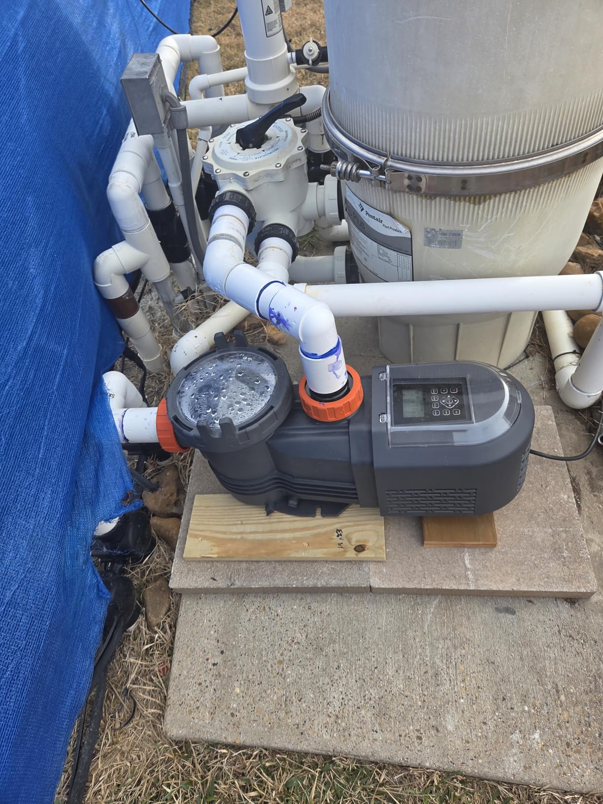 1.8 HP Variable Speed Pool Pump for Above & Inground Pools, Up to 9114 GPH, 220V Inverter Pool Pump with Permanent Magnet Motor, Energy Efficient, Saltwater Compatible customer photo 1