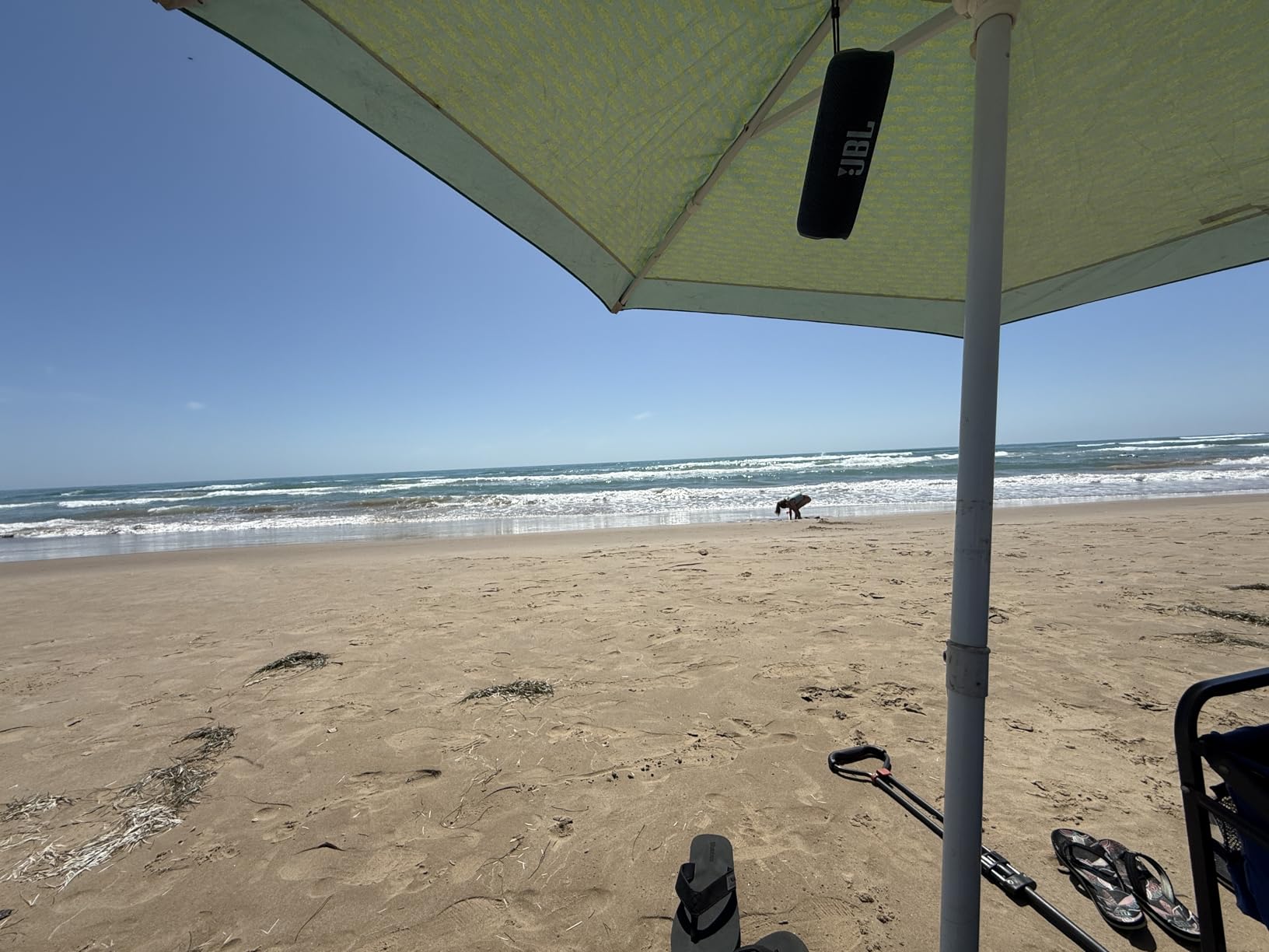 Sproot Garden Auger Drill Bit for Planting 1.6x16.5 Inch - Umbrellas and Fences Auger Post Hole Digger for Gardening and Spiral Bulb Planter Tool - 3/8 Inch Hex Drive Compatible customer photo 1