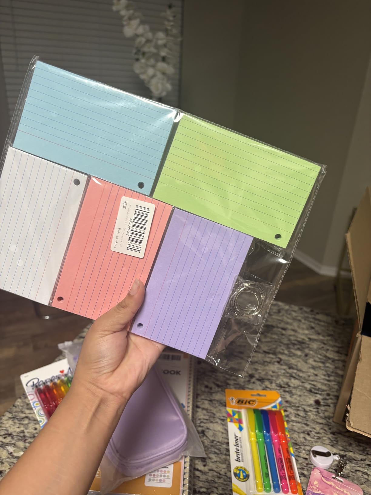 250 Count Colored Index Cards 3x5 Inch with Key Ring, 180gsm Heavy Weight Flash Cards 5 Color (50 Sheets Each) Portable Note Taking for Students, Teachers, Study Note Cards for Office School Supplies customer photo 2