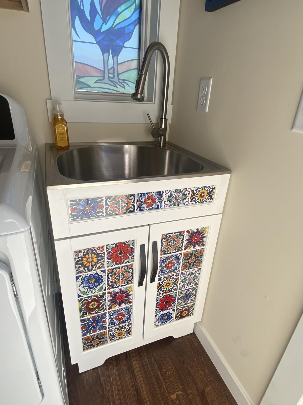 Laundry Sink Cabinet with Stainless Steel Sink and Pull-Down Faucet, 24 Inch Modern Utility Sink for Laundry Room, Kitchen, Garage and Bathroom - Adjustable Shelf, Freestanding Floor Mount, White customer photo 1