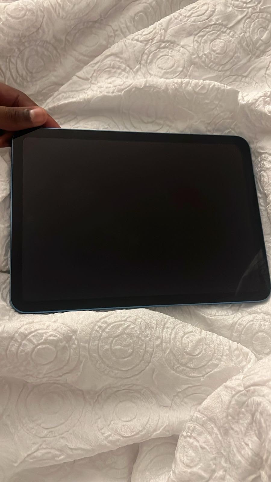 Apple iPad 11-inch: A16 chip, 11-inch Model, Liquid Retina Display, 128GB, Wi-Fi 6, 12MP Front/12MP Back Camera, Touch ID, All-Day Battery Life - Pink customer photo 1