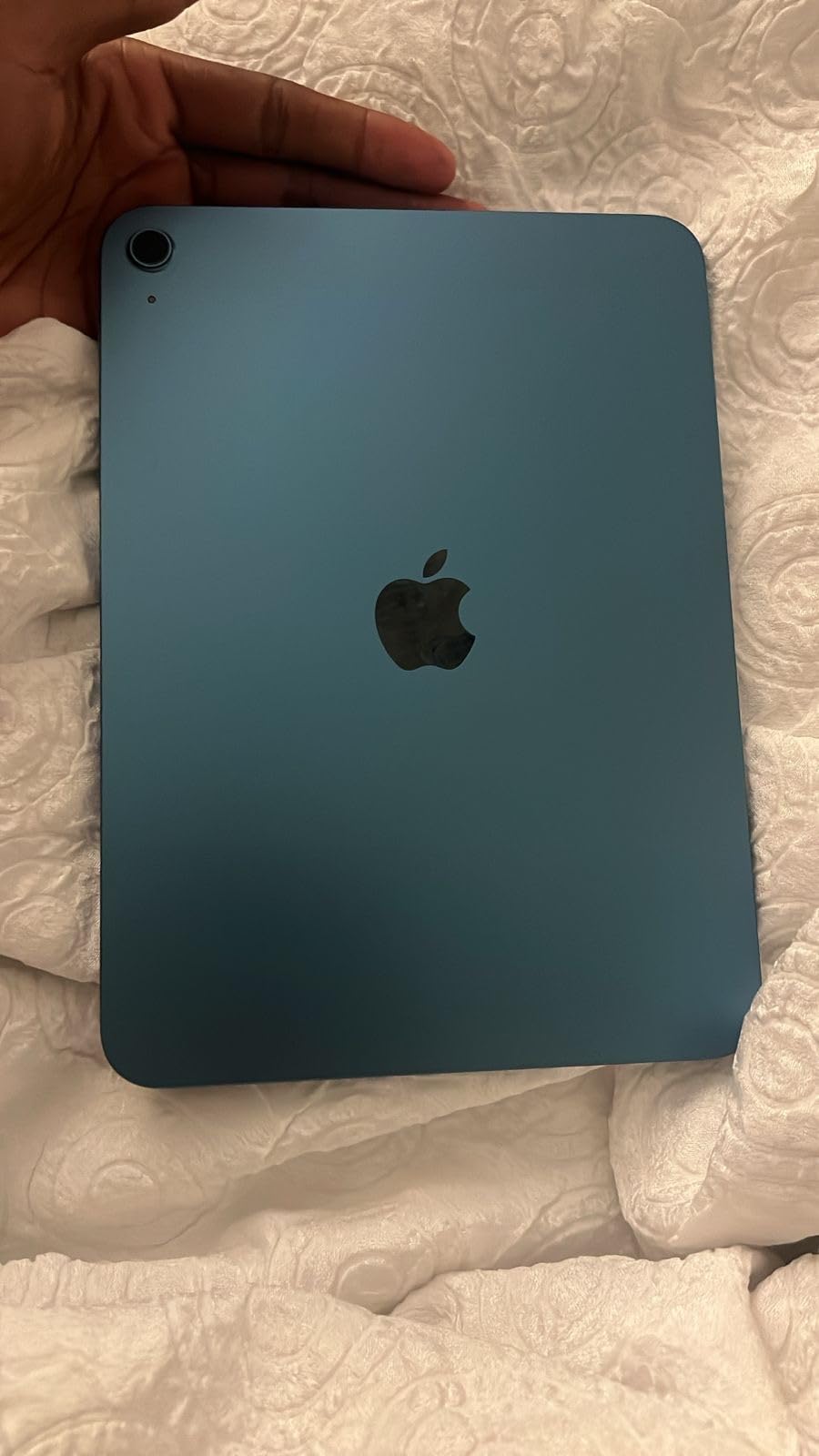 Apple iPad 11-inch: A16 chip, 11-inch Model, Liquid Retina Display, 128GB, Wi-Fi 6, 12MP Front/12MP Back Camera, Touch ID, All-Day Battery Life - Pink customer photo 2