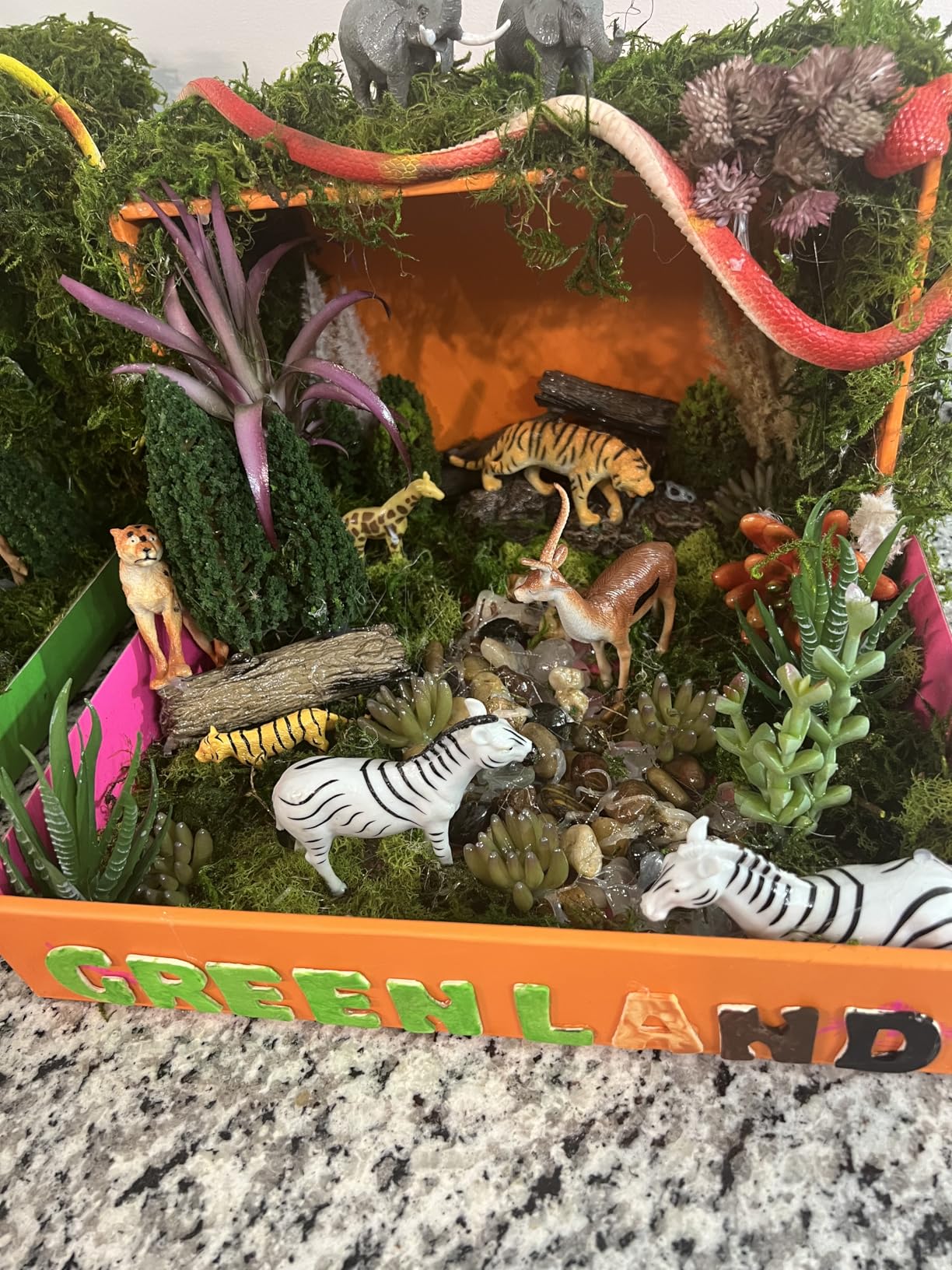 EOIVSH 7pcs Diorama Supplies Fake Rocks, Artificial Garden Figurines Tree Stump, Scene Accessories Stone Stumps Statue Ornaments for Micro Train Railway Sand Table Landscape customer photo 1